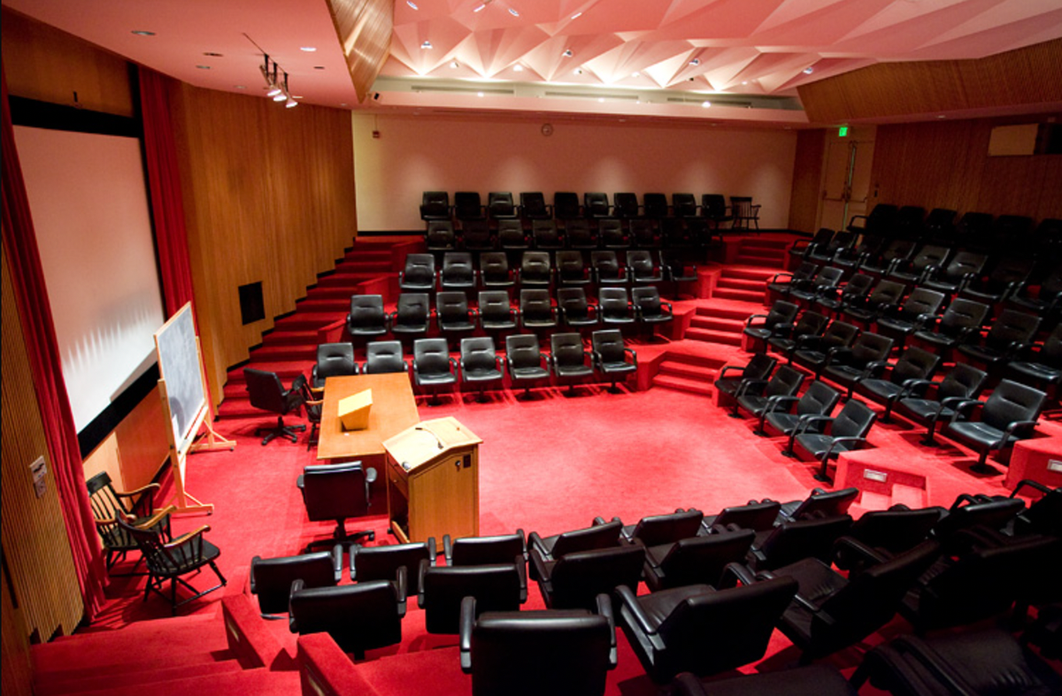 AAS Passes Resolution Supporting Kamehameha Schools