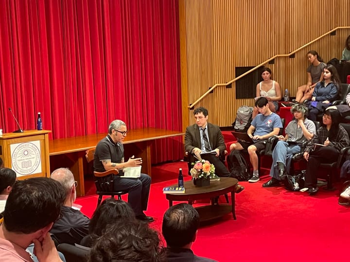 Presidential Scholar Talk Sees Full Red Room